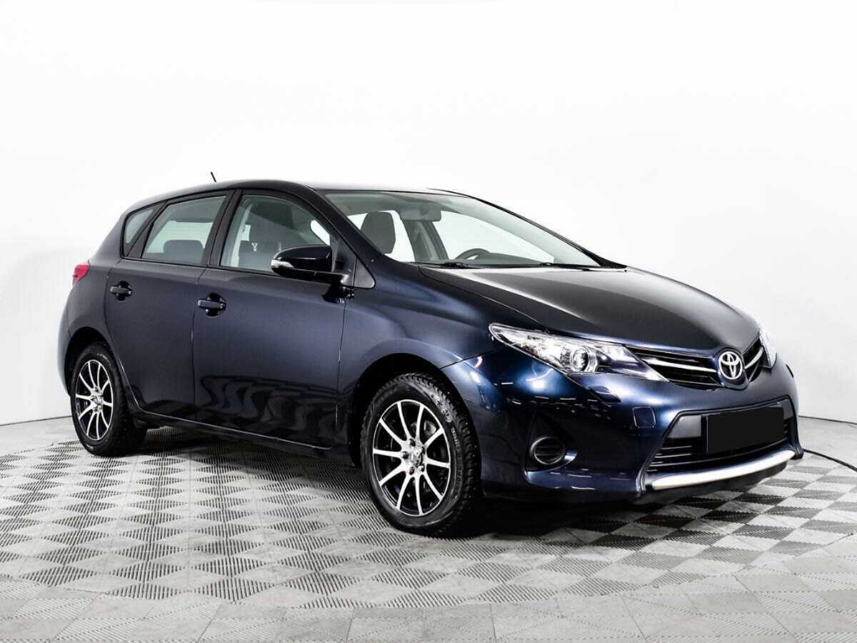 Toyota Auris, 2013 - Фото №2