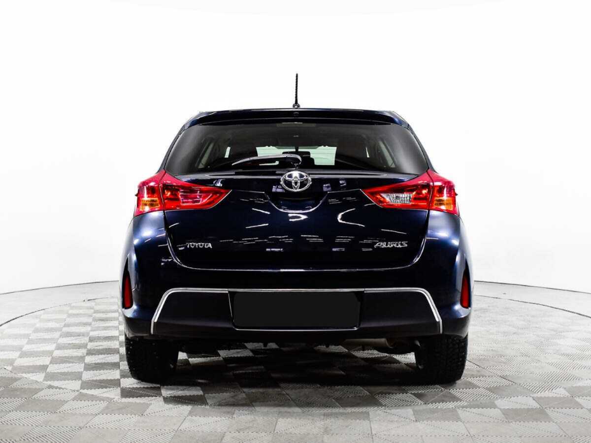 Toyota Auris, 2013 - Фото №5