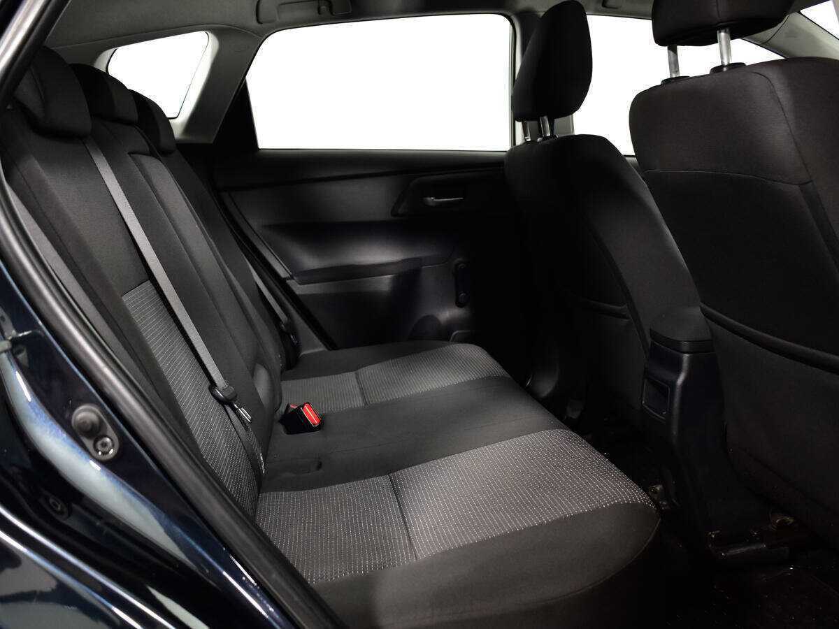 Toyota Auris, 2013 - Фото №9