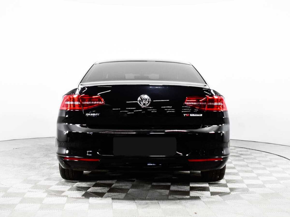 Volkswagen Passat, 2016 - Фото №3