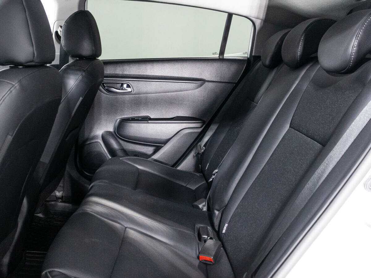 Kia Rio X-Line, 2020 - Фото №9