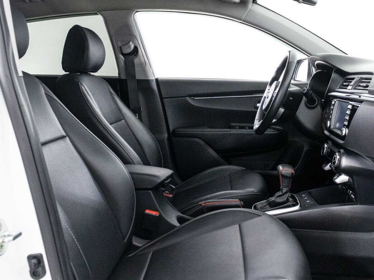 Kia Rio X-Line, 2020 - Фото №15