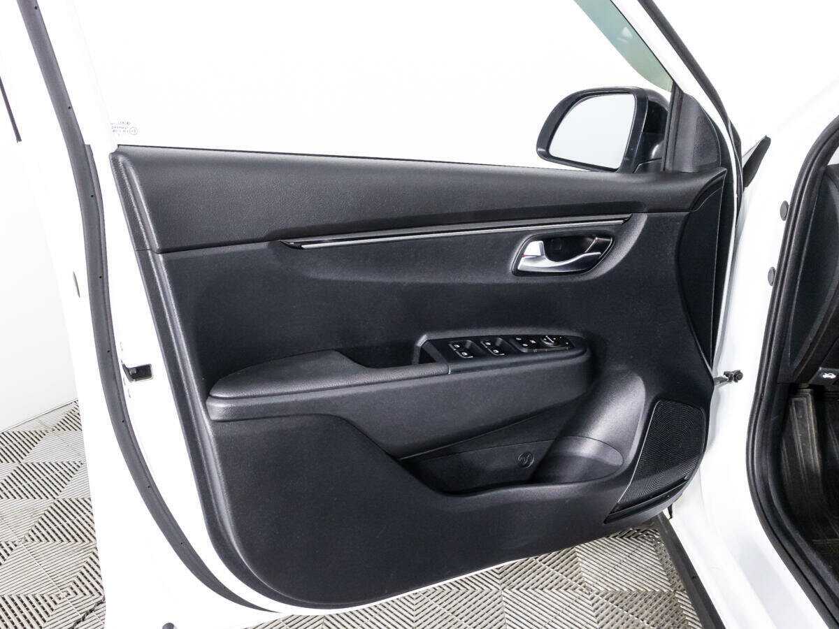 Kia Rio X-Line, 2020 - Фото №24