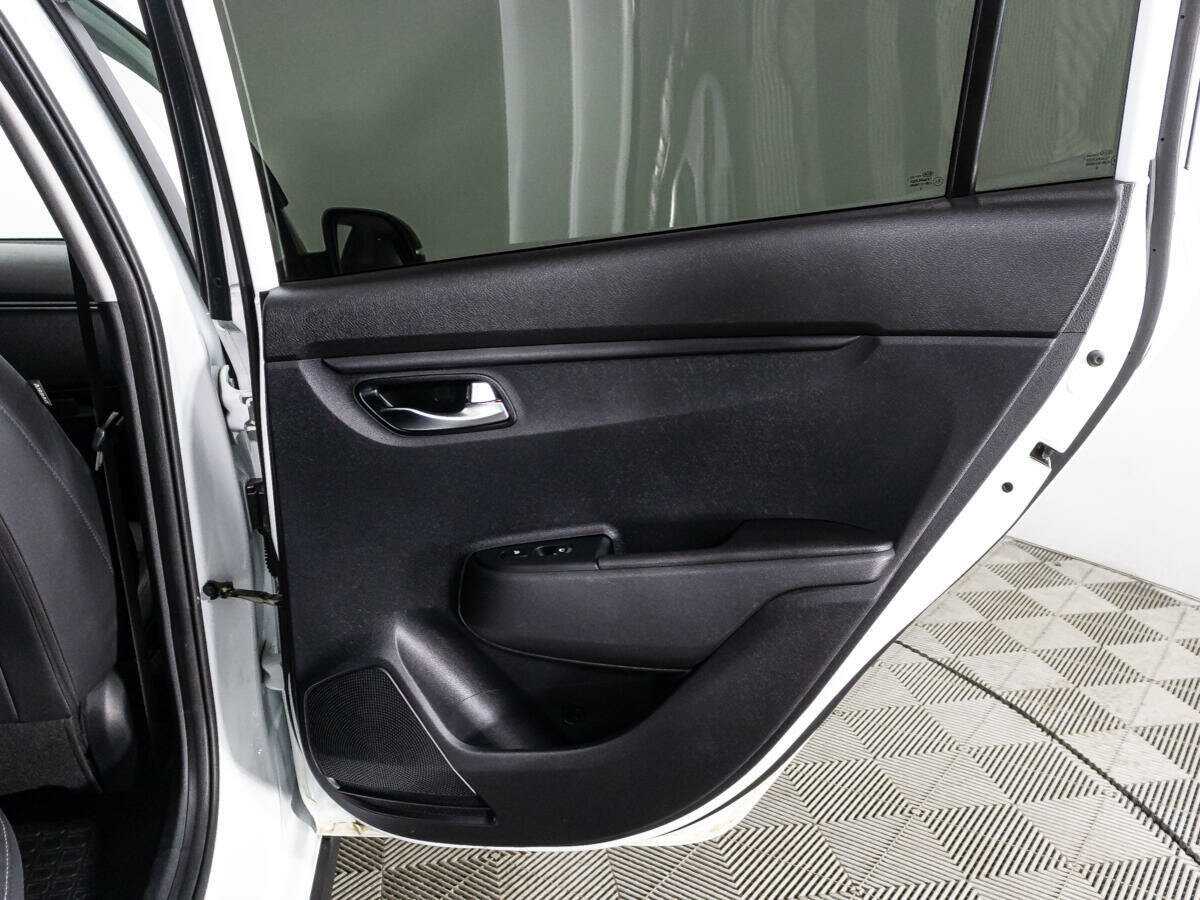 Kia Rio X-Line, 2020 - Фото №26