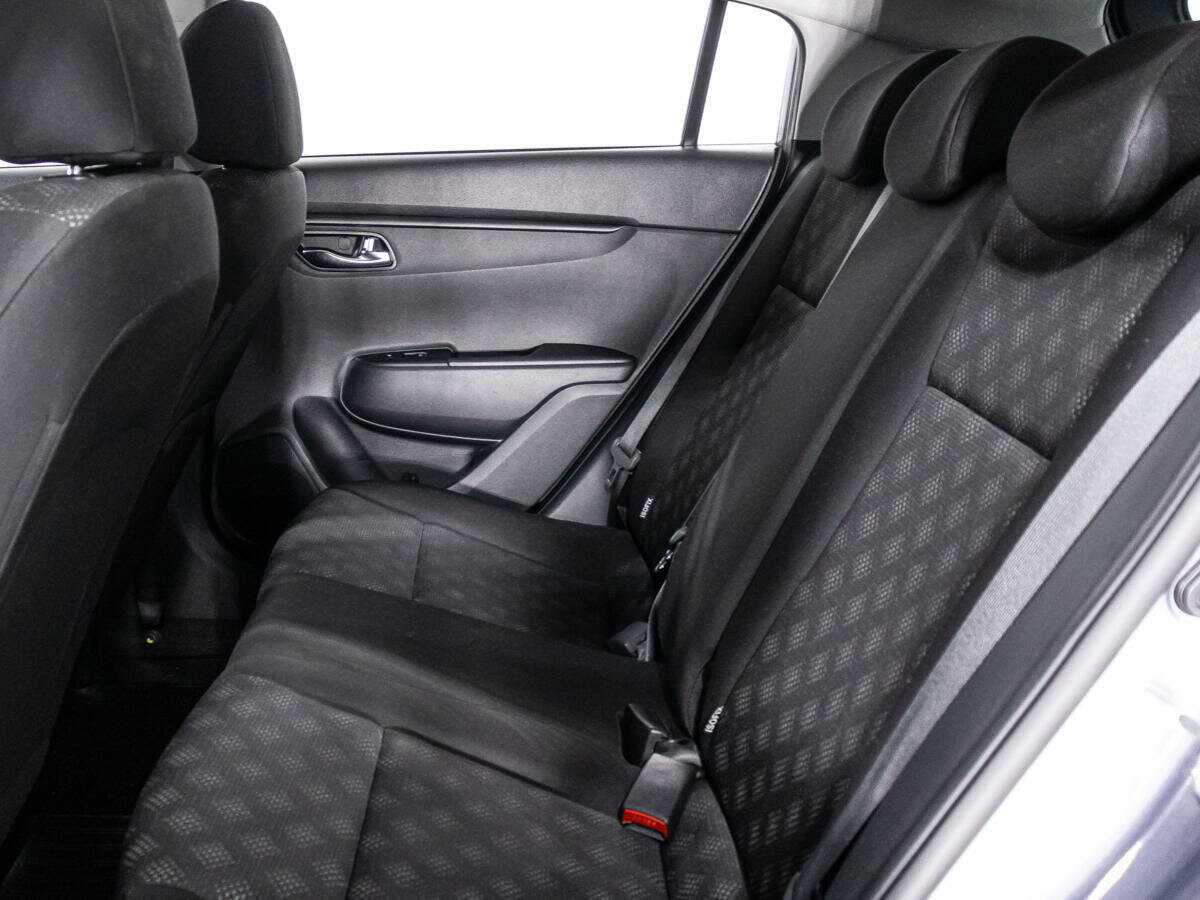 Kia Rio X-Line, 2019 - Фото №9