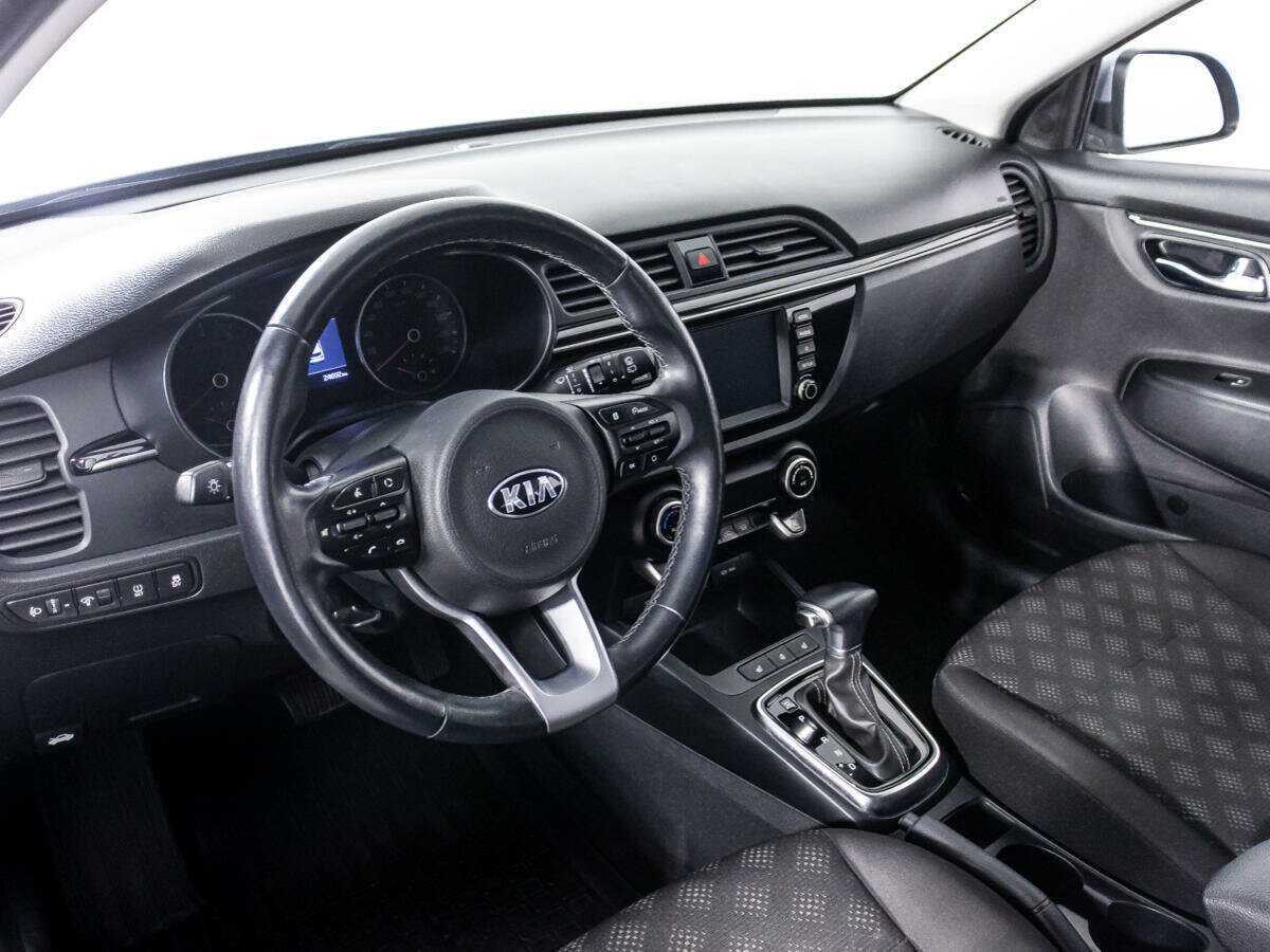 Kia Rio X-Line, 2019 - Фото №10