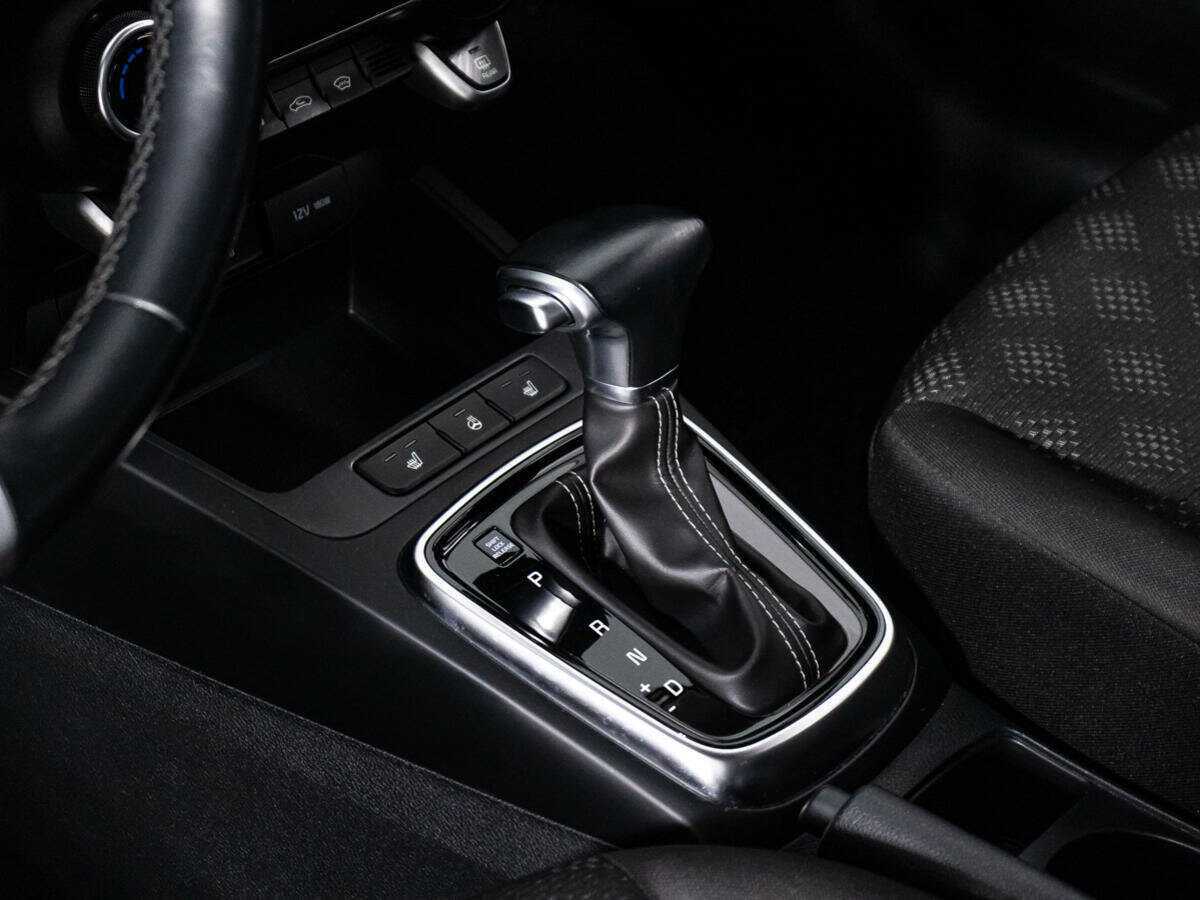 Kia Rio X-Line, 2019 - Фото №16