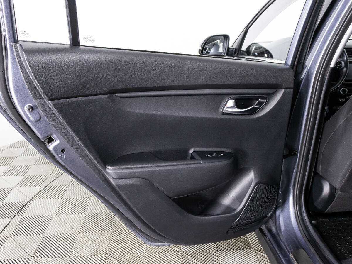 Kia Rio X-Line, 2019 - Фото №24