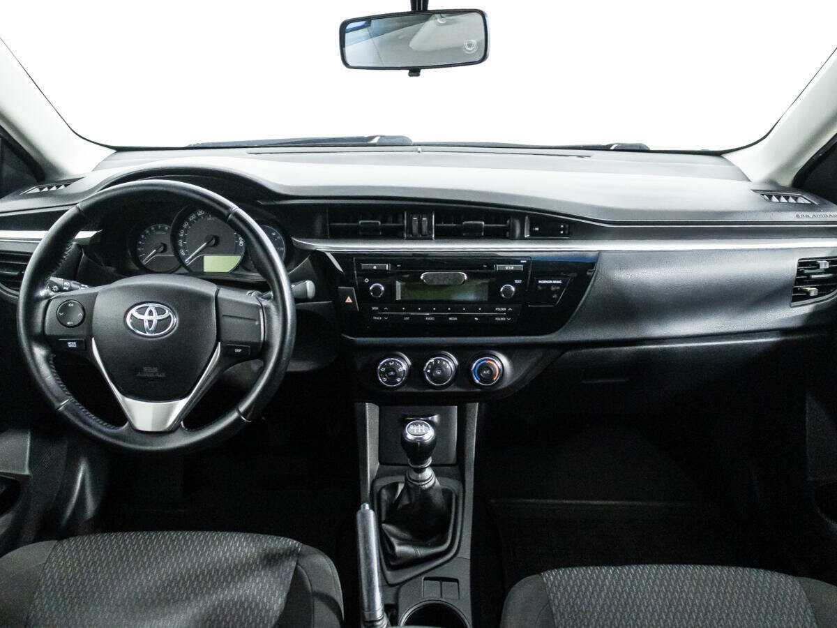 Toyota Corolla, 2015 - Фото №12