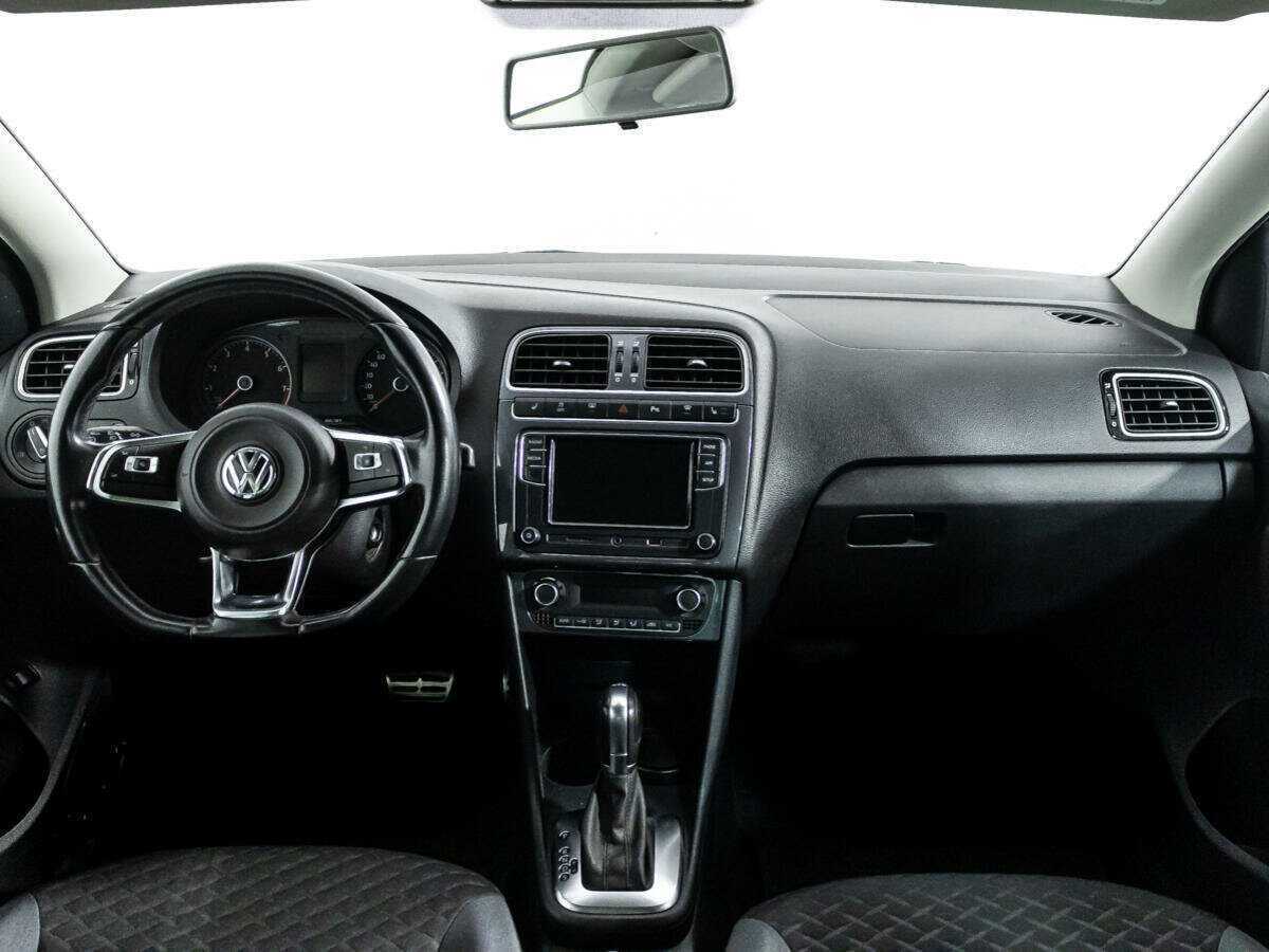 Volkswagen Polo, 2018 - Фото №12