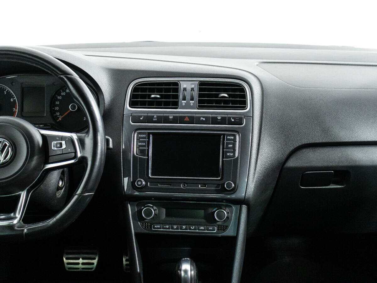 Volkswagen Polo, 2018 - Фото №13