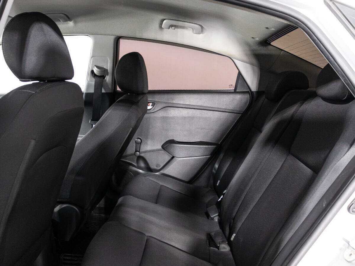 Hyundai Solaris, 2017 - Фото №9