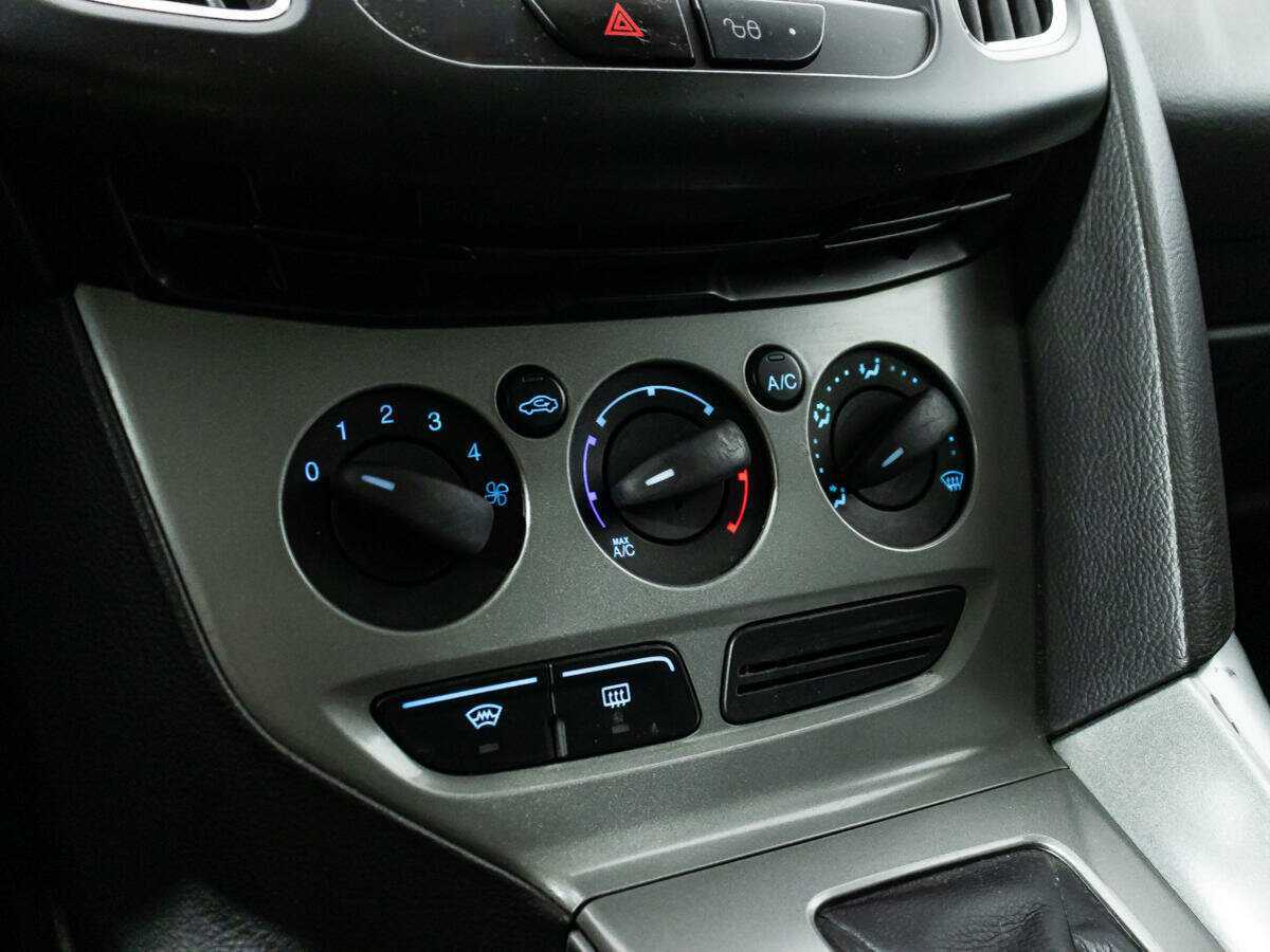 Ford Focus, 2012 - Фото №15