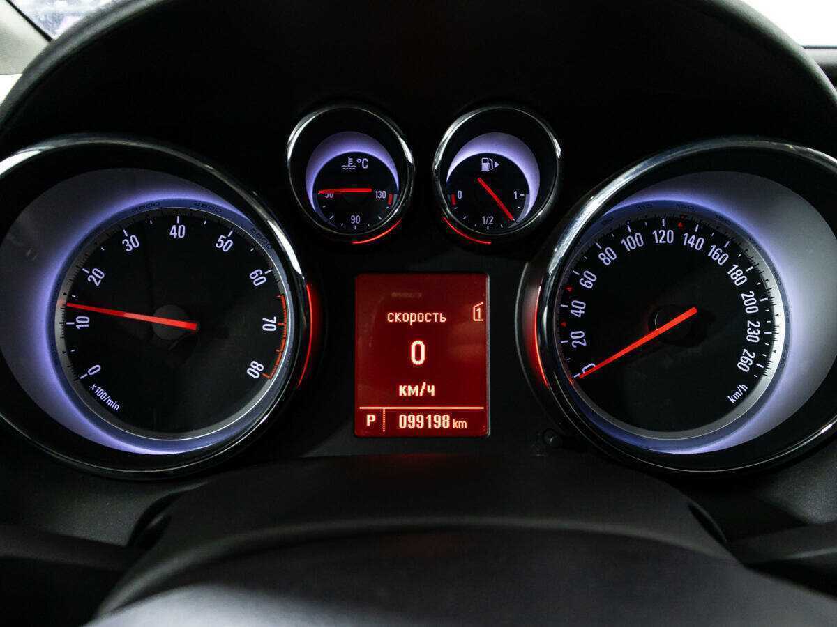 Opel Astra, 2012 - Фото №11