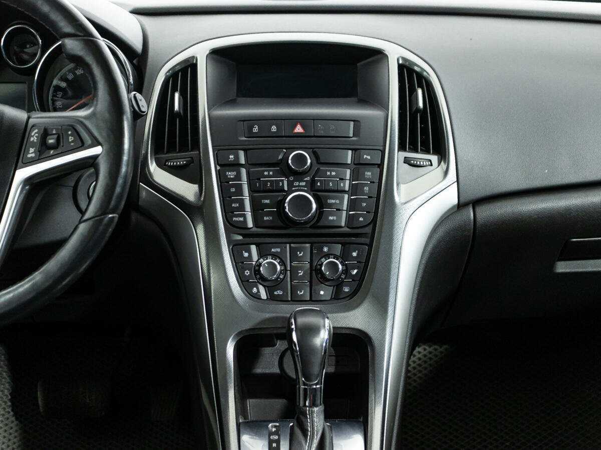 Opel Astra, 2012 - Фото №13