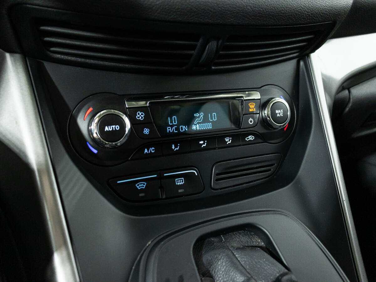 Ford Kuga, 2016 - Фото №15