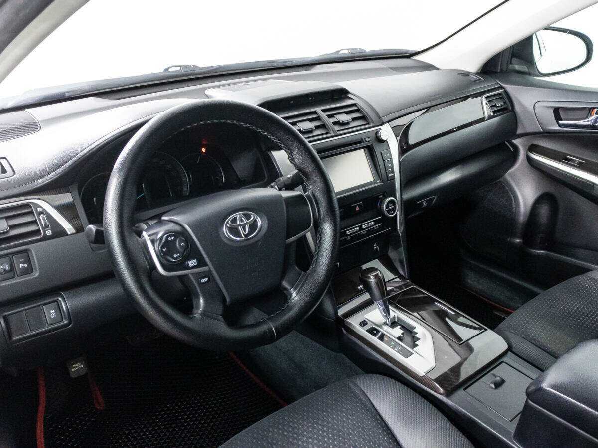 Toyota Camry, 2014 - Фото №10