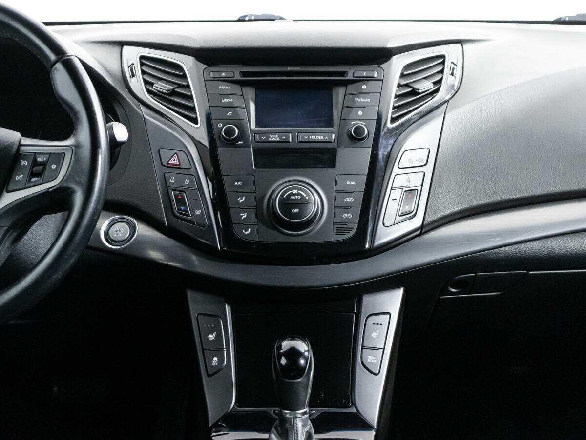 Hyundai i40, 2015 - Фото №13