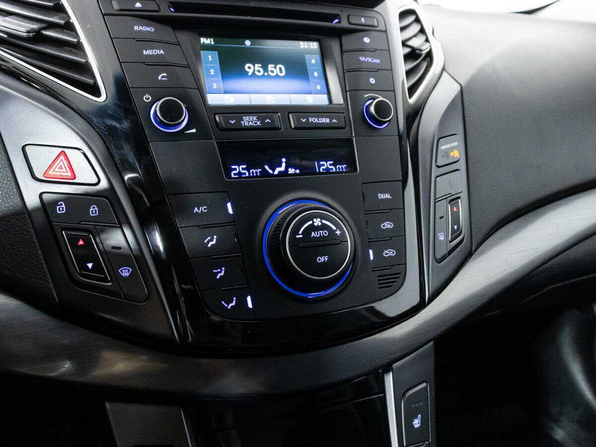 Hyundai i40, 2015 - Фото №16