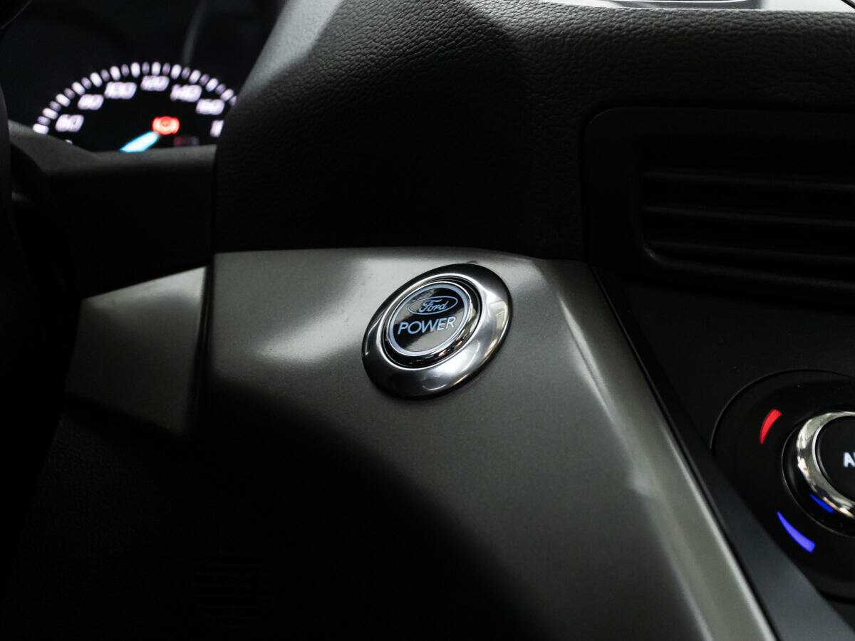 Ford Kuga, 2013 - Фото №15