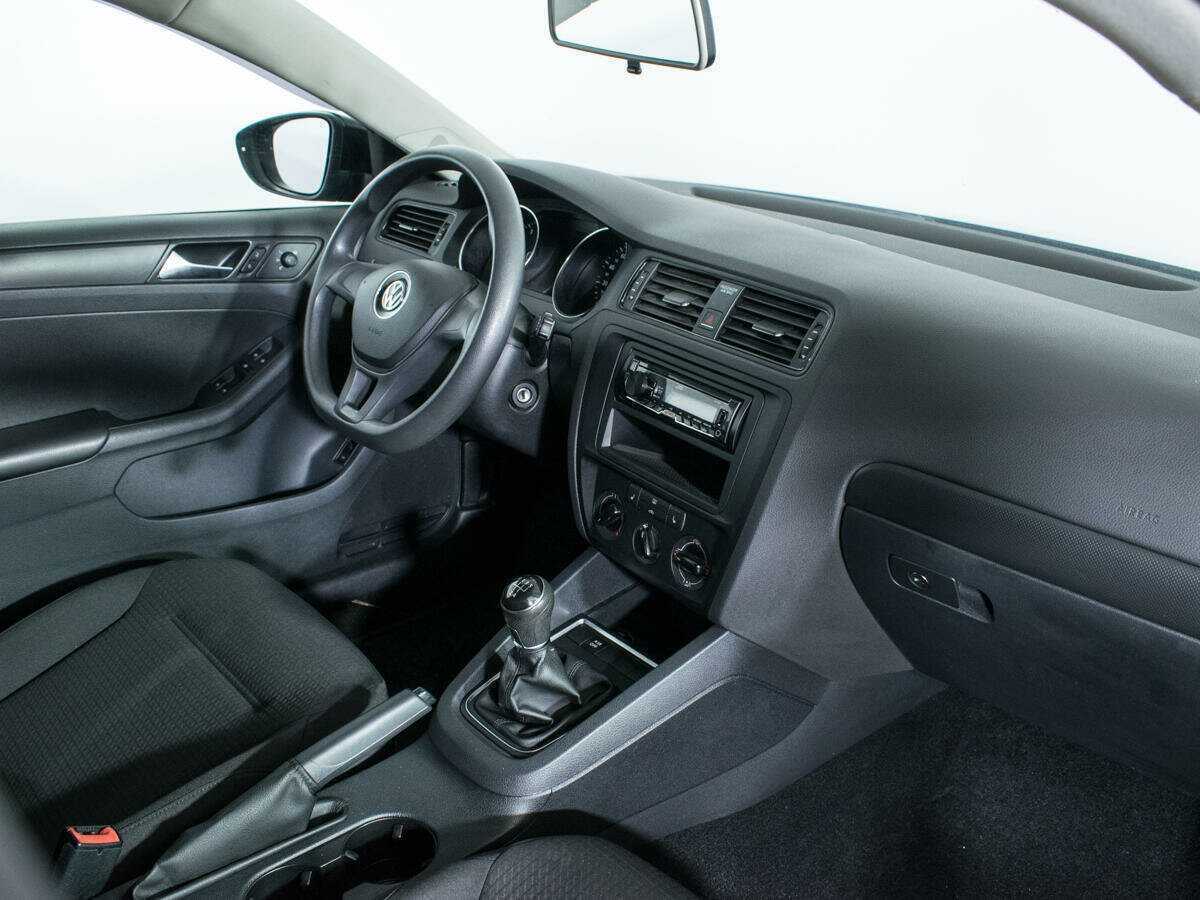Volkswagen Jetta, 2015 - Фото №8