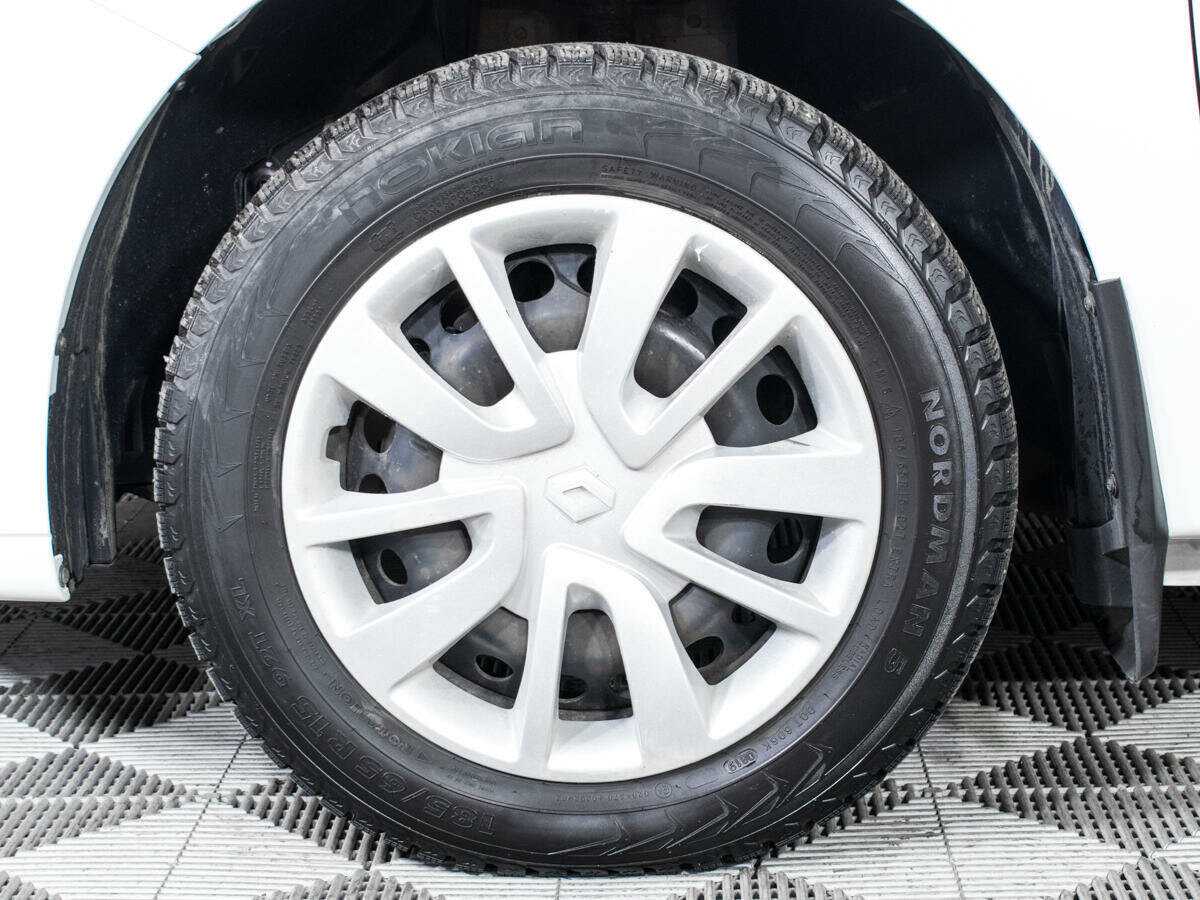 Renault Logan, 2019 - Фото №15