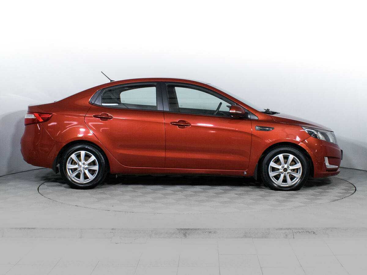 Kia Rio 5-speed, 2013 - Фото №3