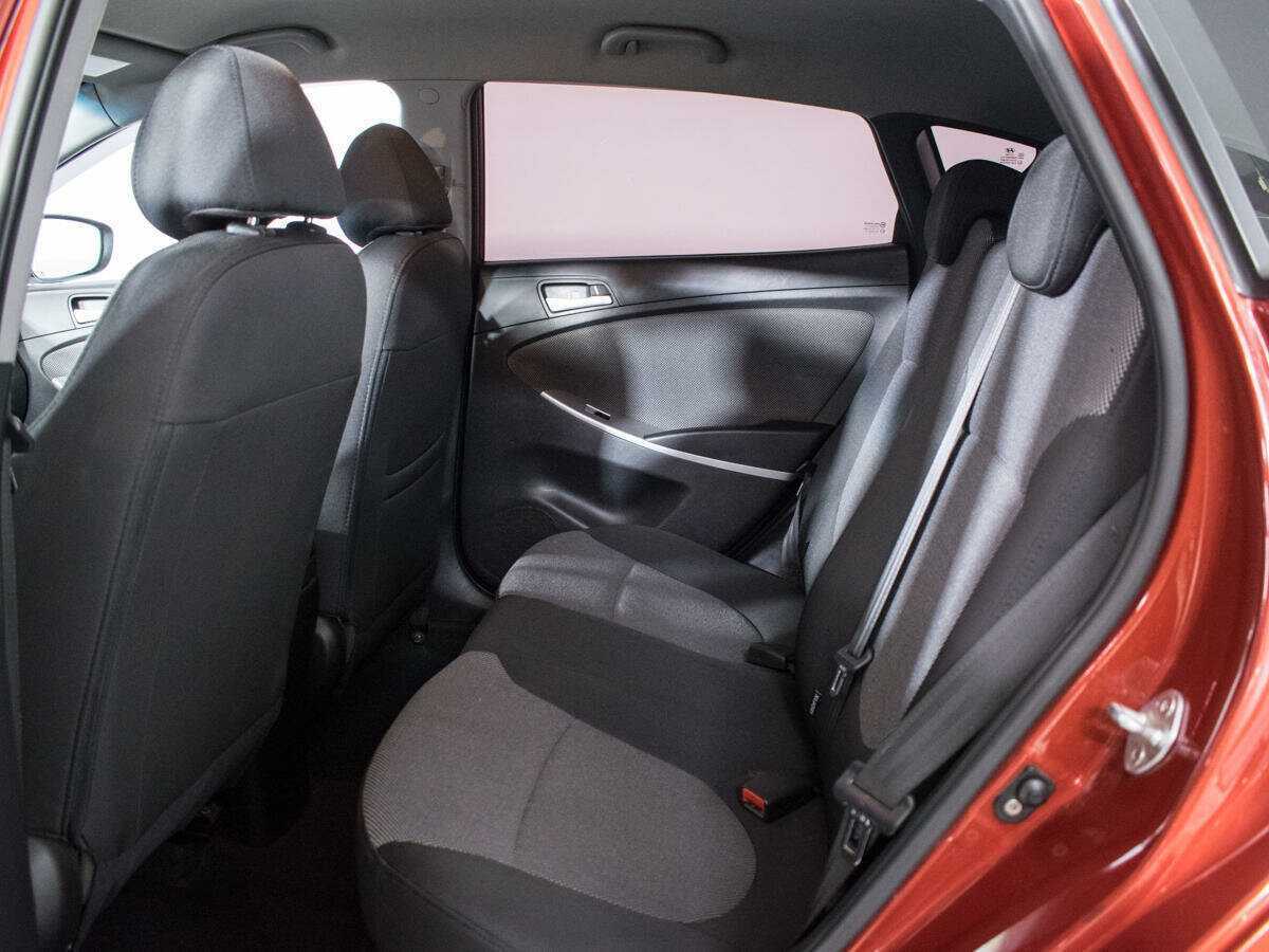 Hyundai Solaris, 2012 - Фото №9