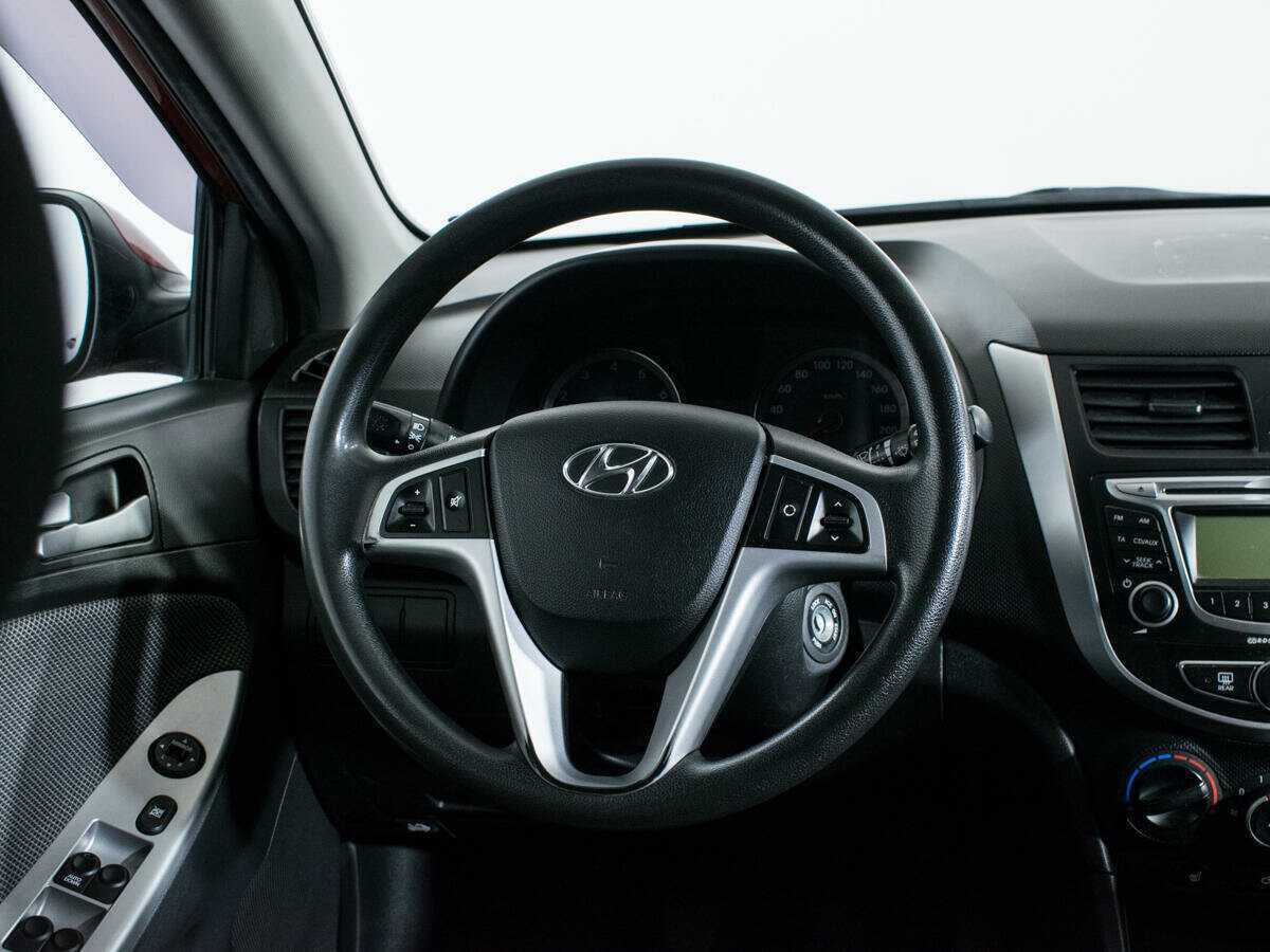 Hyundai Solaris, 2012 - Фото №13