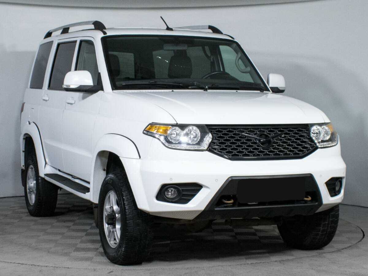 УАЗ Patriot, 2018 - Фото №2