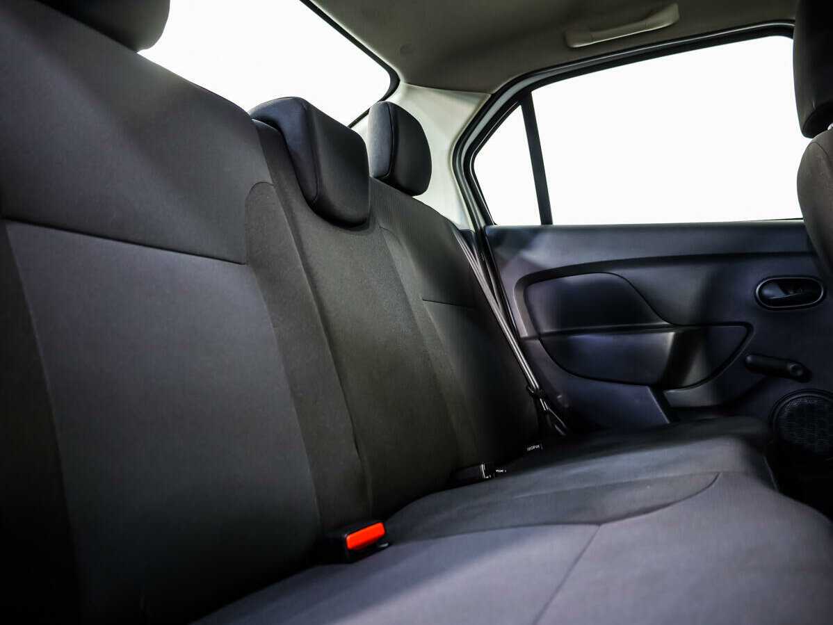 Renault Logan, 2019 - Фото №10