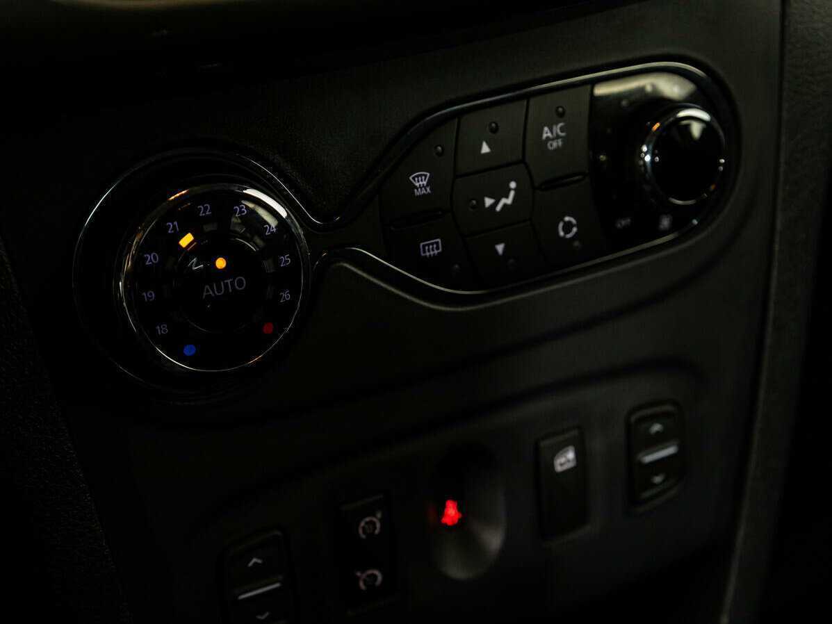 Renault Sandero Stepway, 2017 - Фото №12