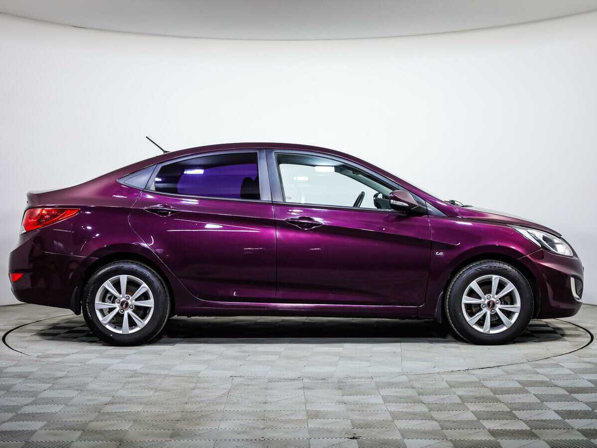 Hyundai Solaris, 2012 - Фото №2