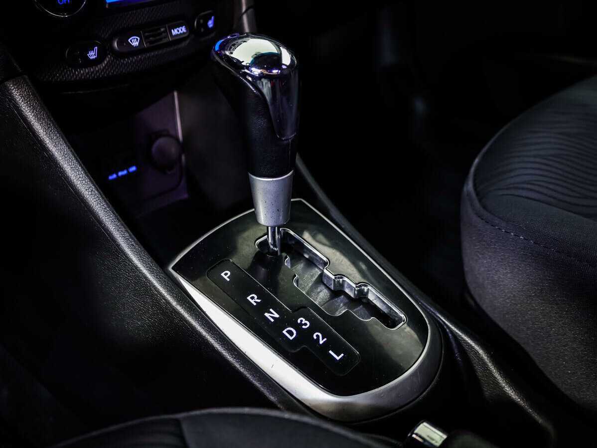 Hyundai Solaris, 2012 - Фото №14