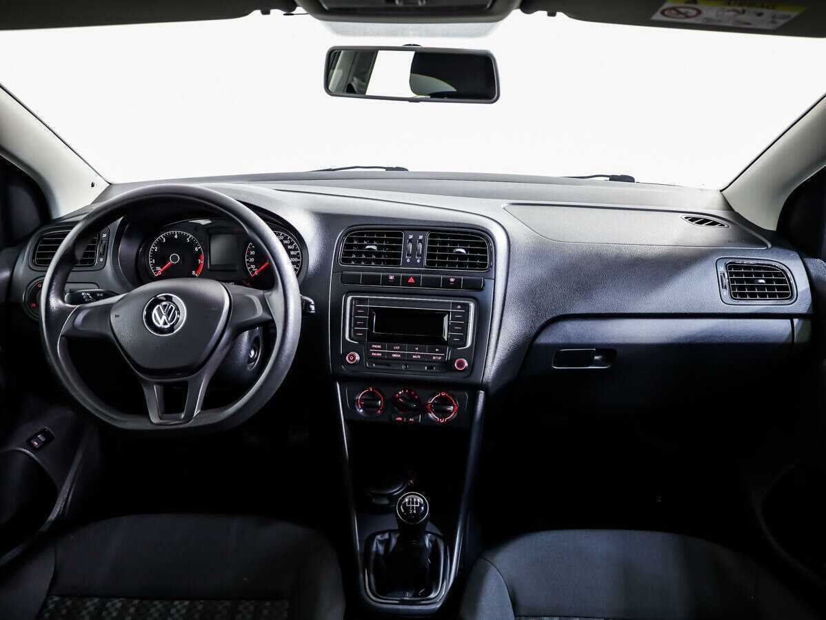 Volkswagen Polo, 2016 - Фото №8