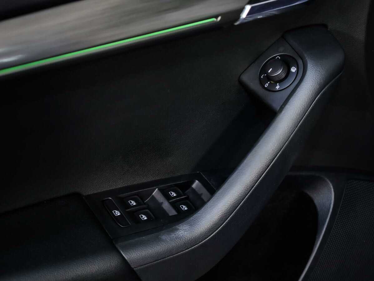 Skoda Octavia, 2018 - Фото №17
