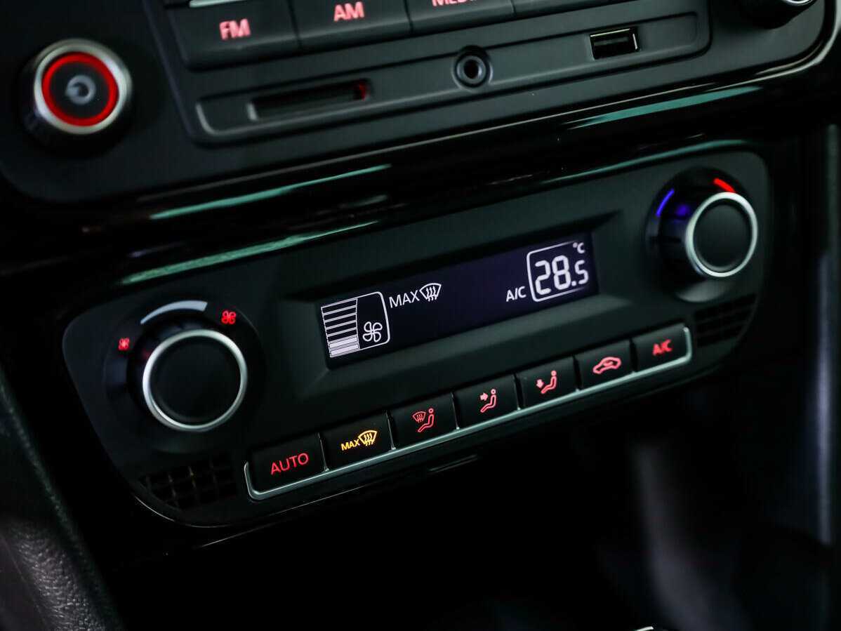 Volkswagen Polo, 2017 - Фото №13