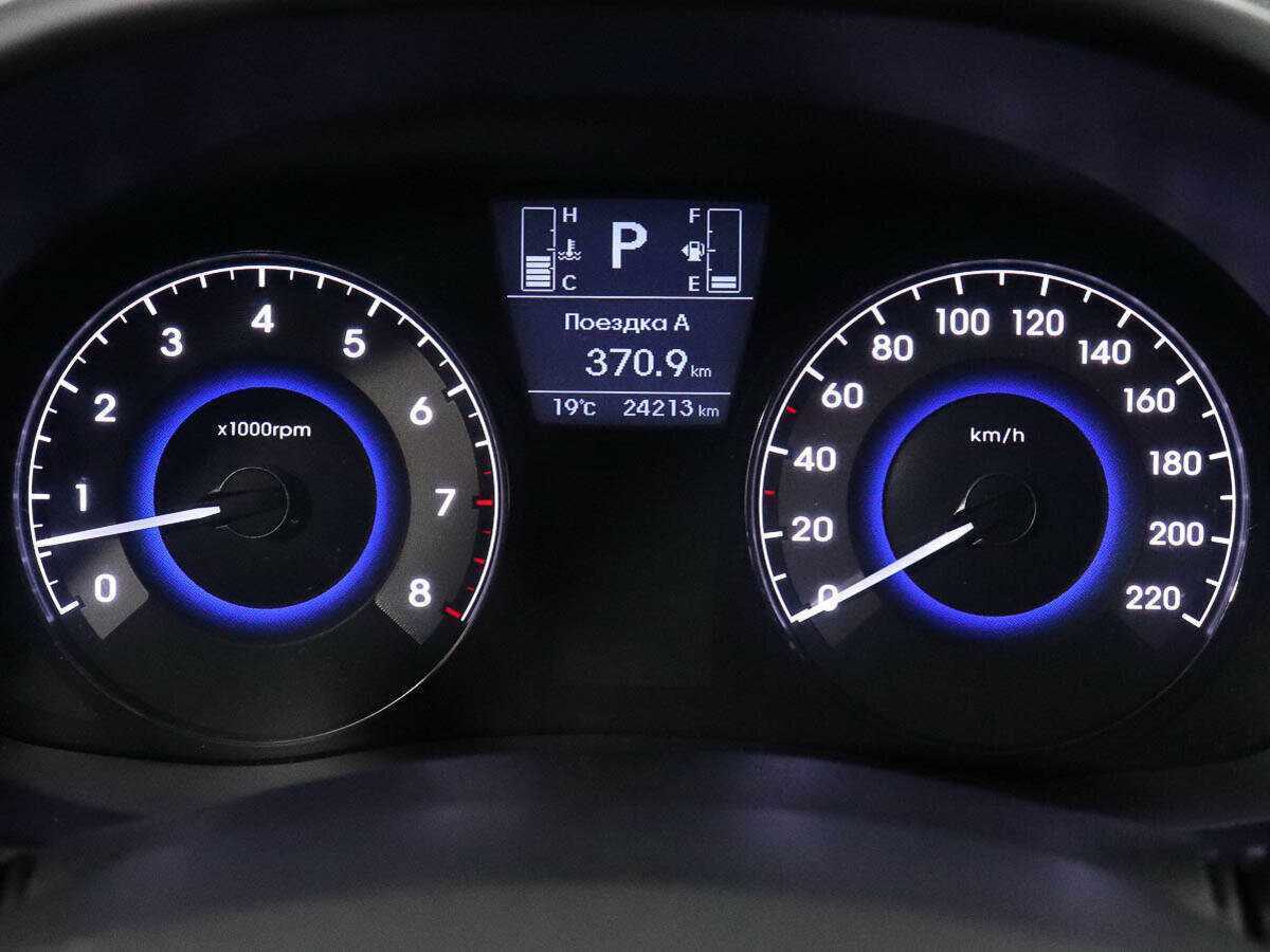 Hyundai Solaris, 2015 - Фото №11