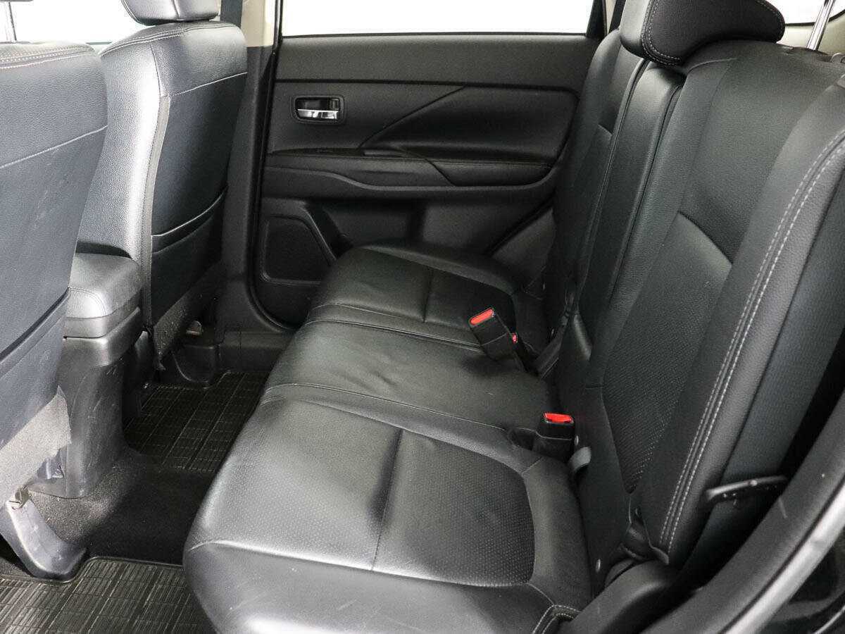 Mitsubishi Outlander, 2013 - Фото №10
