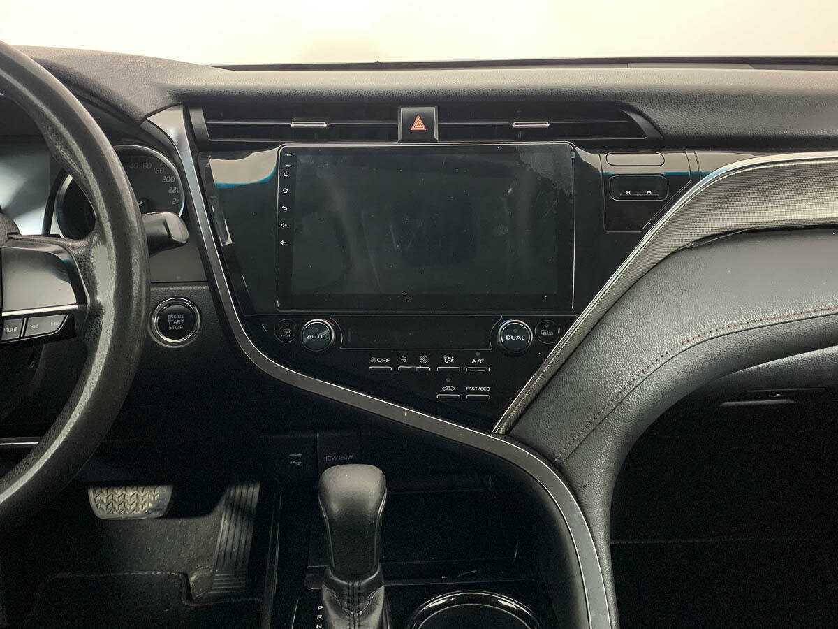 Toyota Camry, 2021 - Фото №13