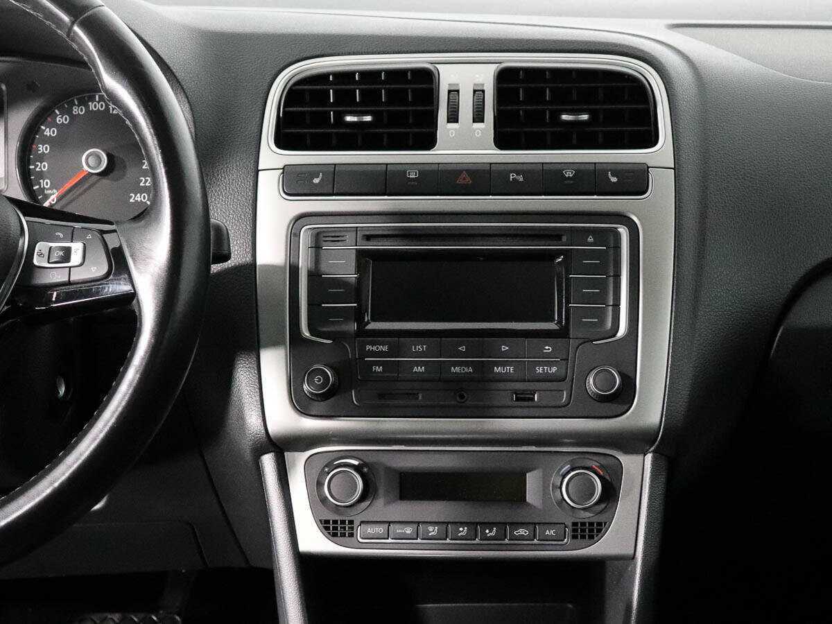 Volkswagen Polo, 2017 - Фото №13