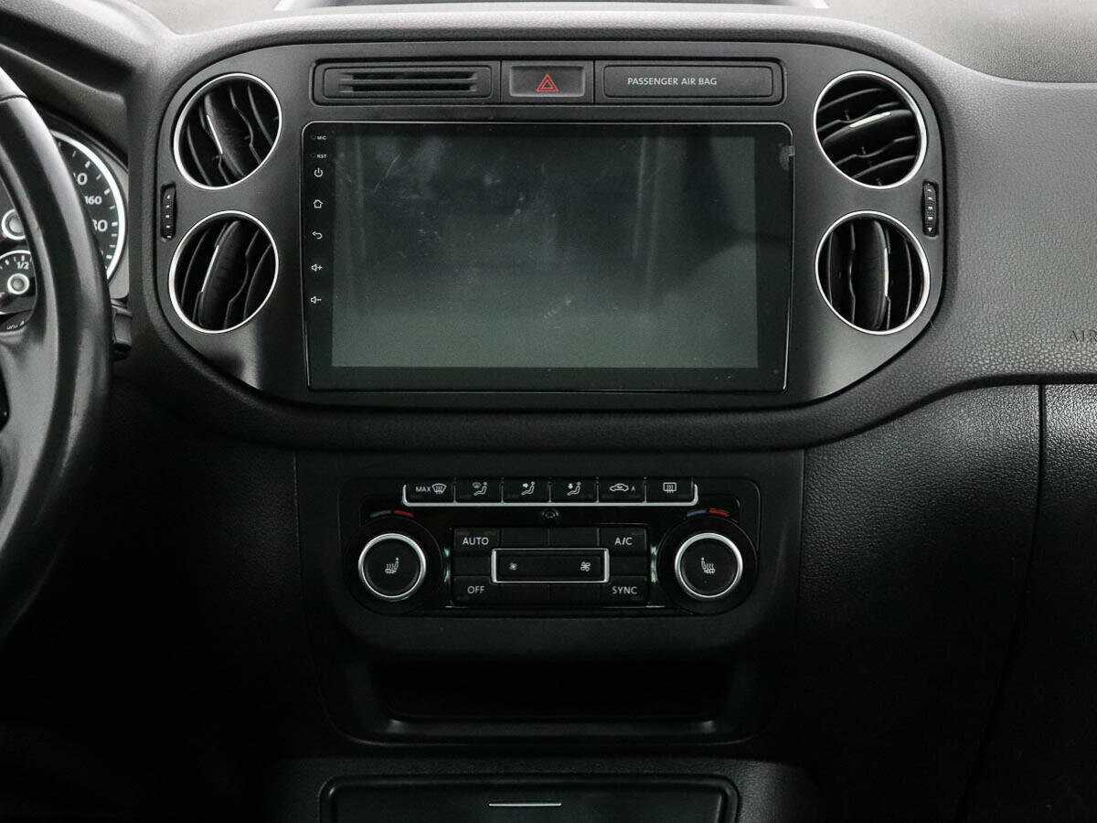 Volkswagen Tiguan, 2012 - Фото №13