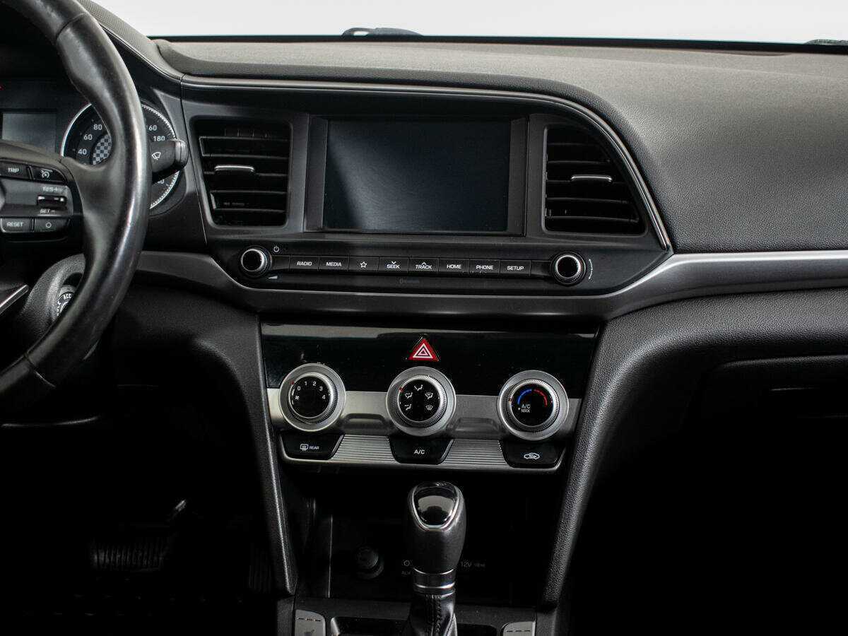 Hyundai Elantra, 2019 - Фото №10