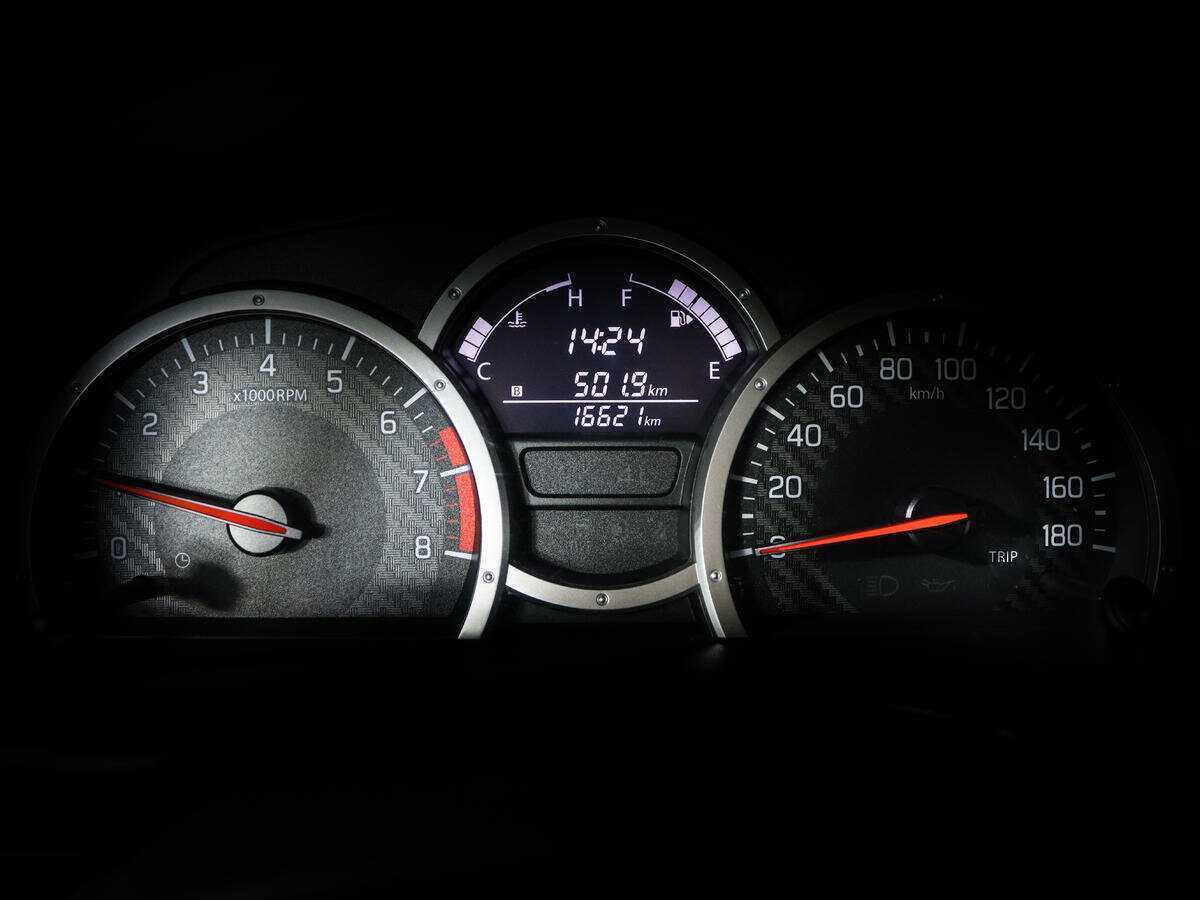 Suzuki Jimny, 2018 - Фото №10