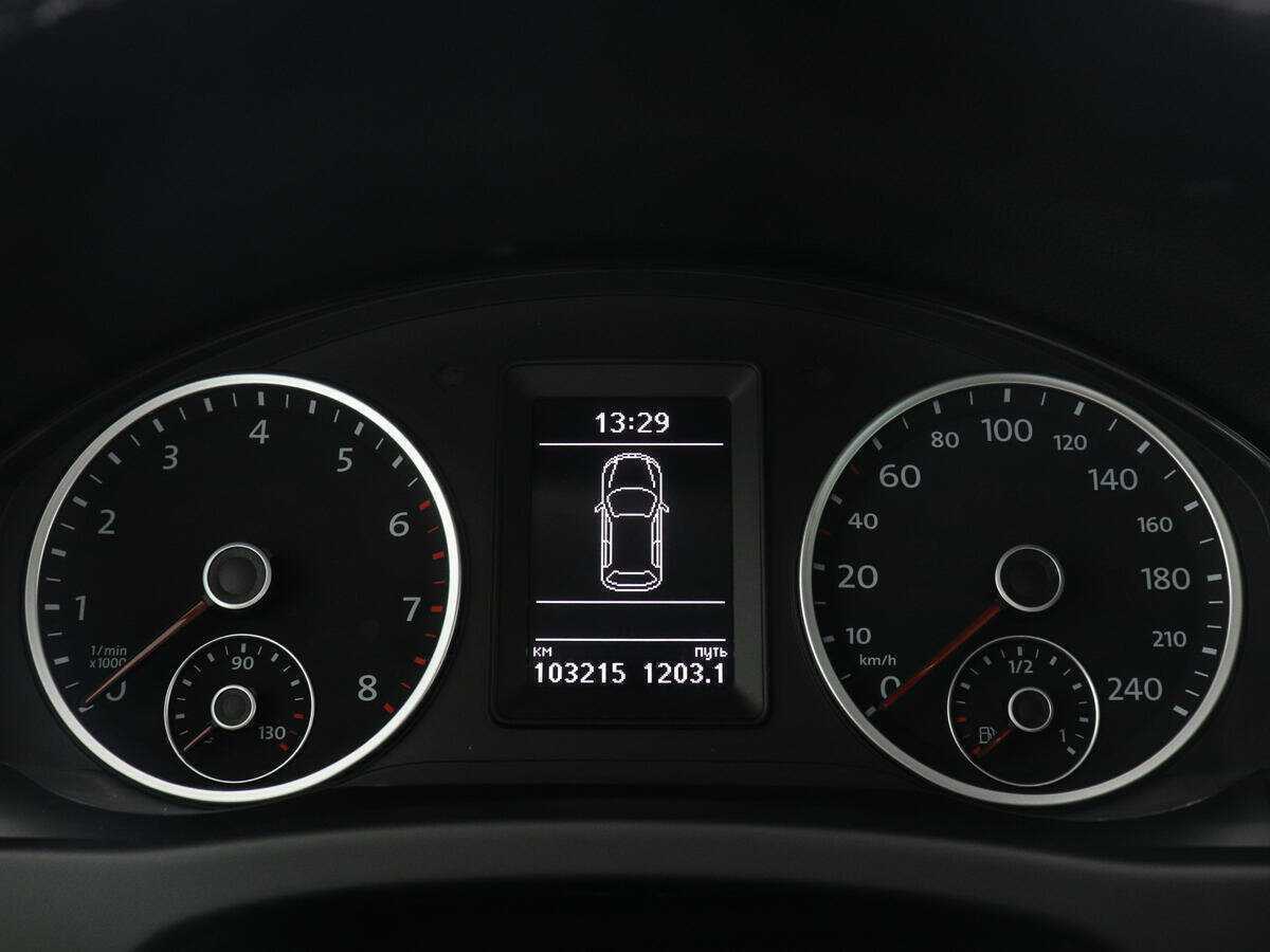 Volkswagen Tiguan AMT, 2016 - Фото №10