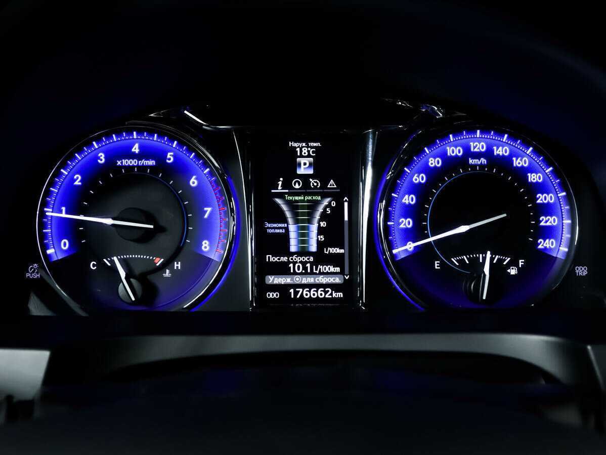 Toyota Camry, 2015 - Фото №9