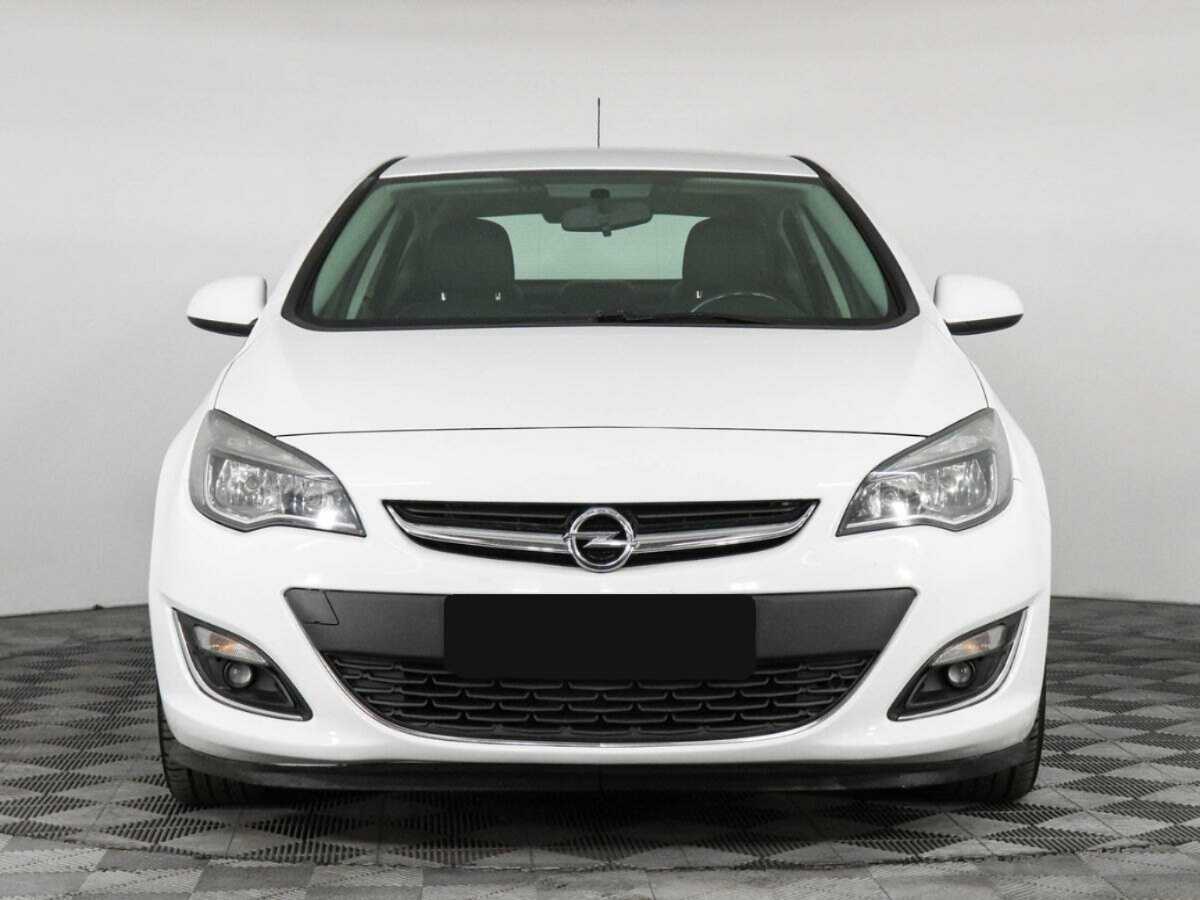 Opel Astra, 2013 - Фото №1