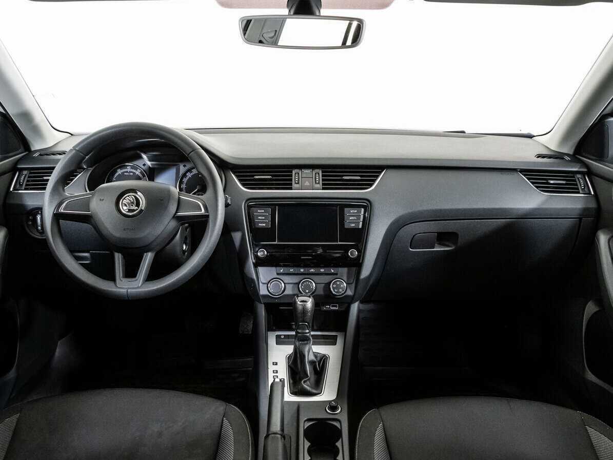 Skoda Octavia, 2018 - Фото №9