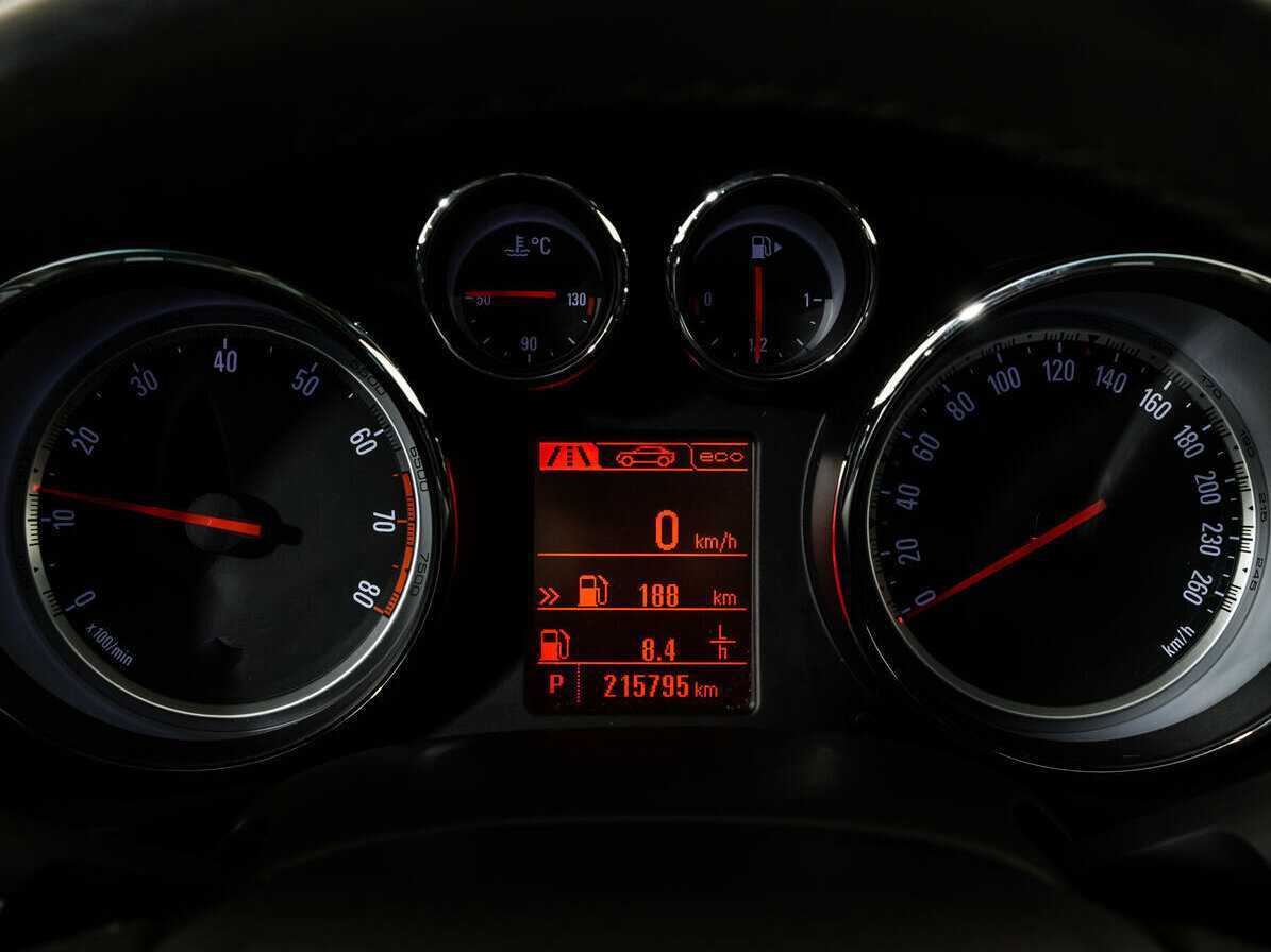 Opel Insignia, 2013 - Фото №12