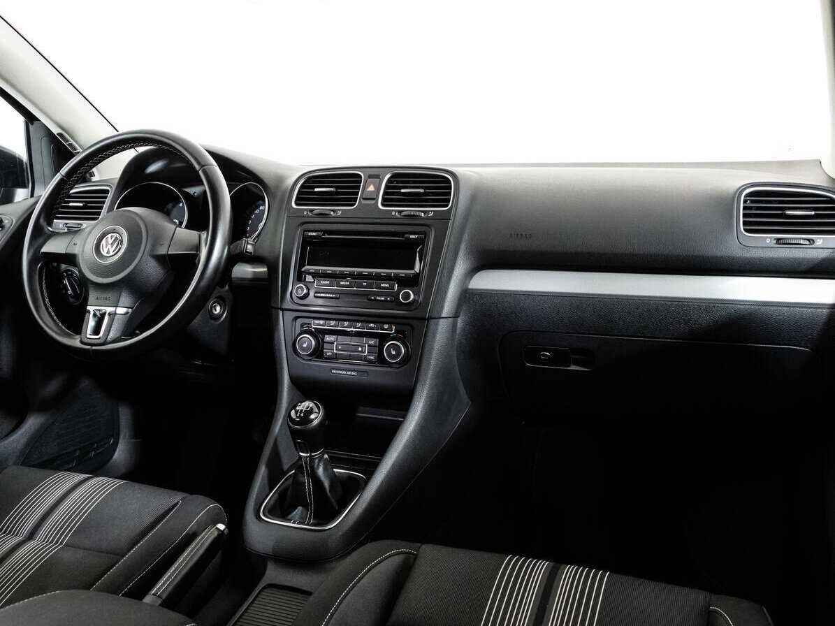 Volkswagen Golf, 2012 - Фото №8